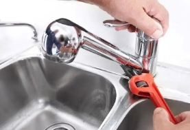 专业机器修水龙头